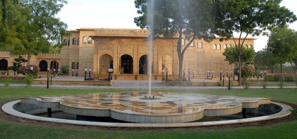 Taj Gorbandh Palace, Jaisalmer Buitenkant foto